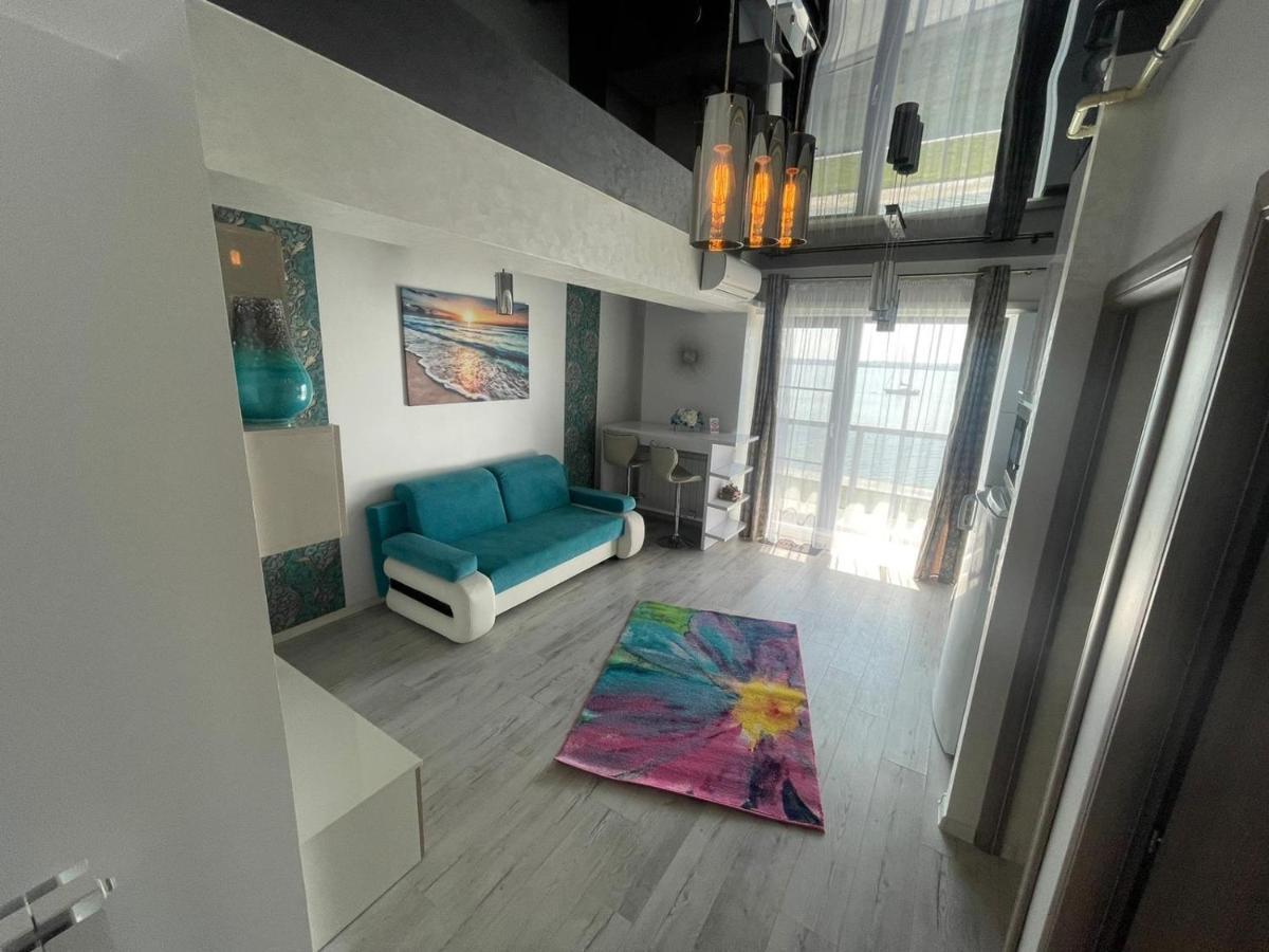Apartment Turquoise Lake View Mamaia